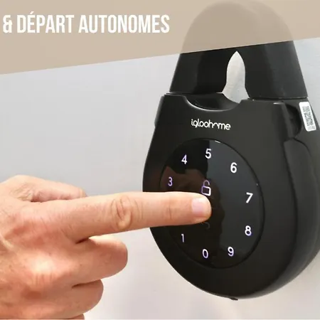 L'industriel Agenais - Appart'hotel - Clim - Netflix - Parking Gratuit - Nestor & Margot Apartment Agen